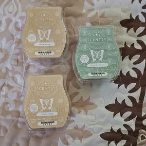 NEW Scentsy Wax Bars 2 Vanilla Amber/1 Pistachio Woods